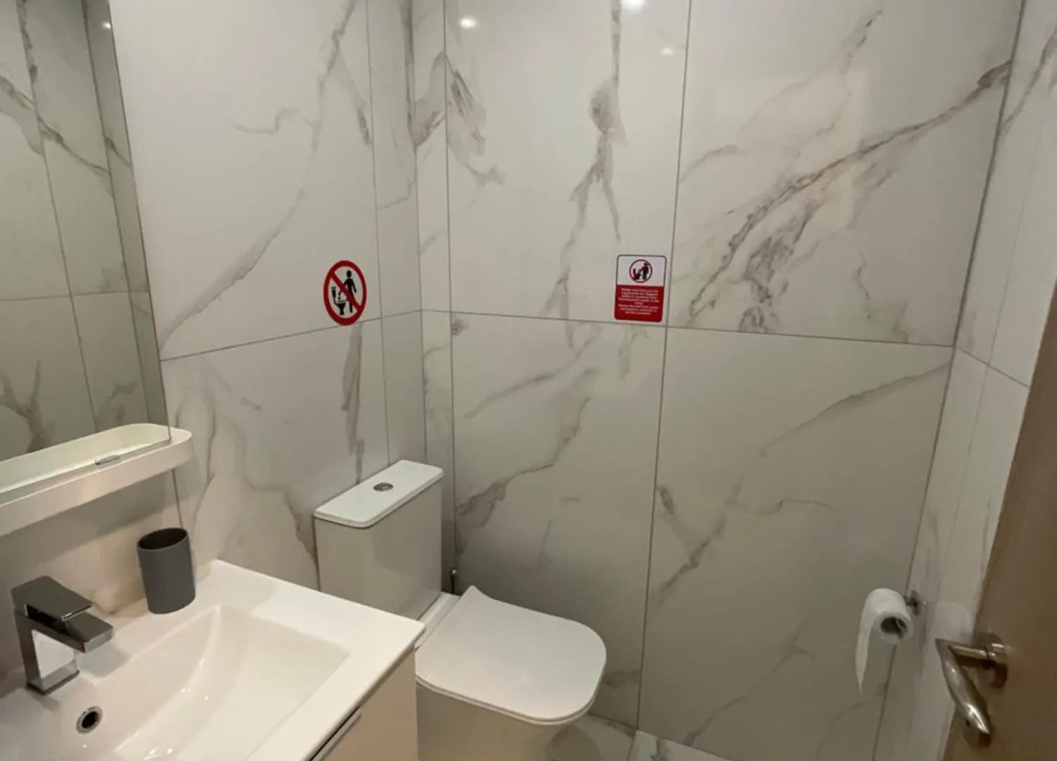 Le Voyageur Apartment Larnaca Cyprus