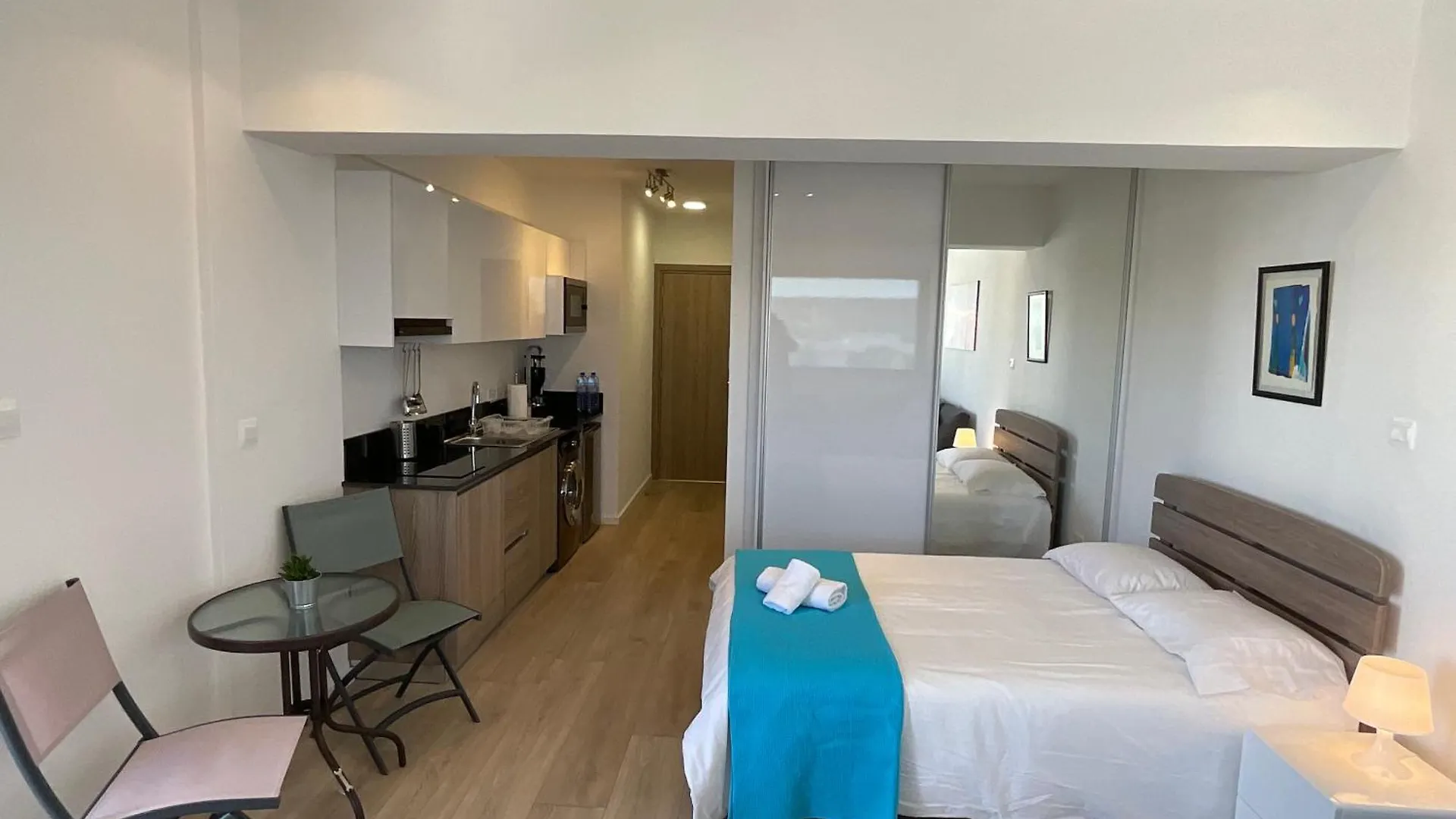 Le Voyageur Apartment Larnaca 0*,
