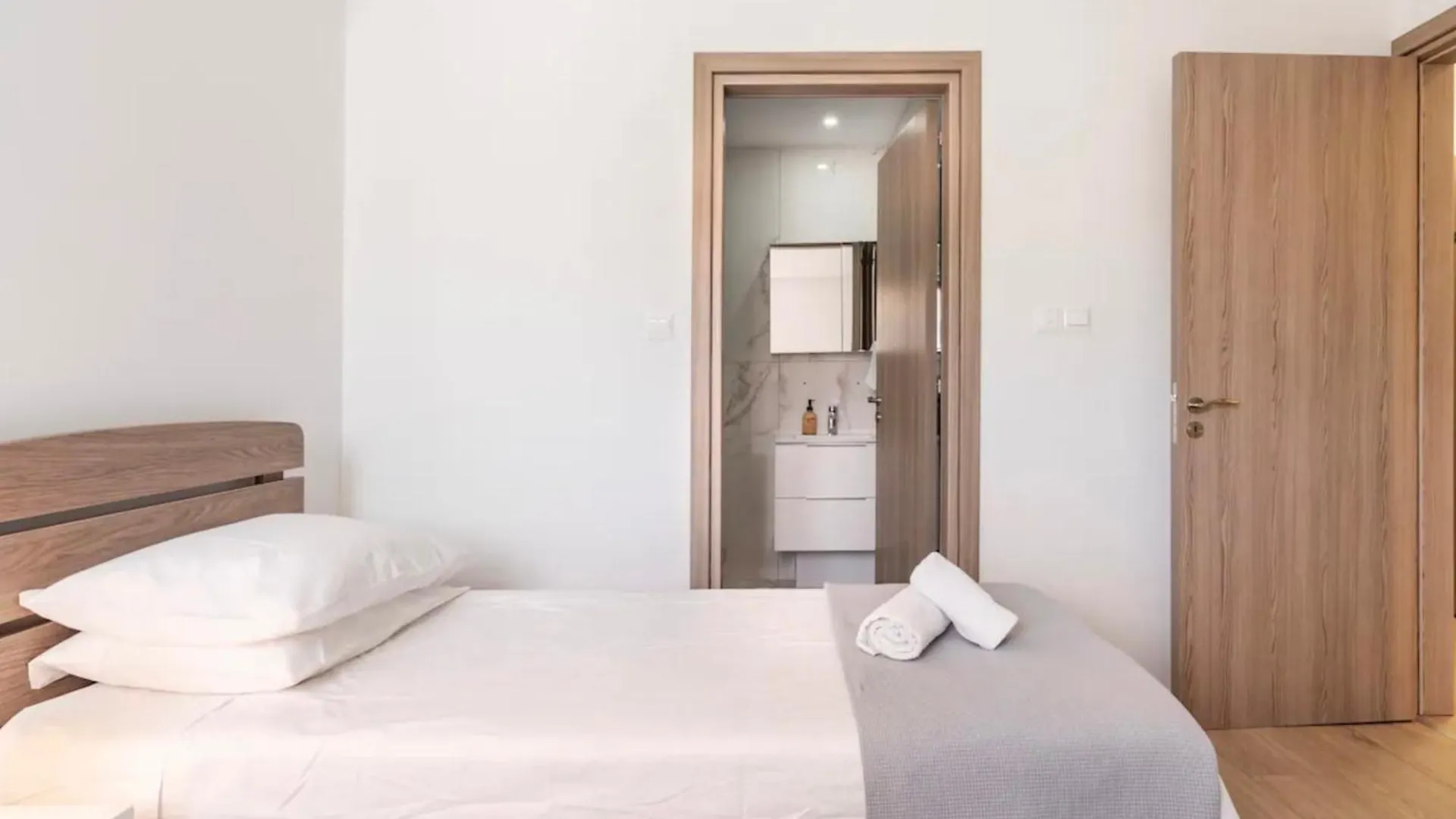 Le Voyageur Apartment Larnaca